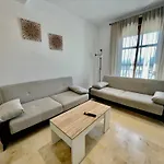 Apartament Vega House *