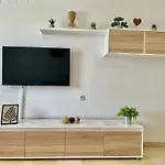 Apartament Vega House *
